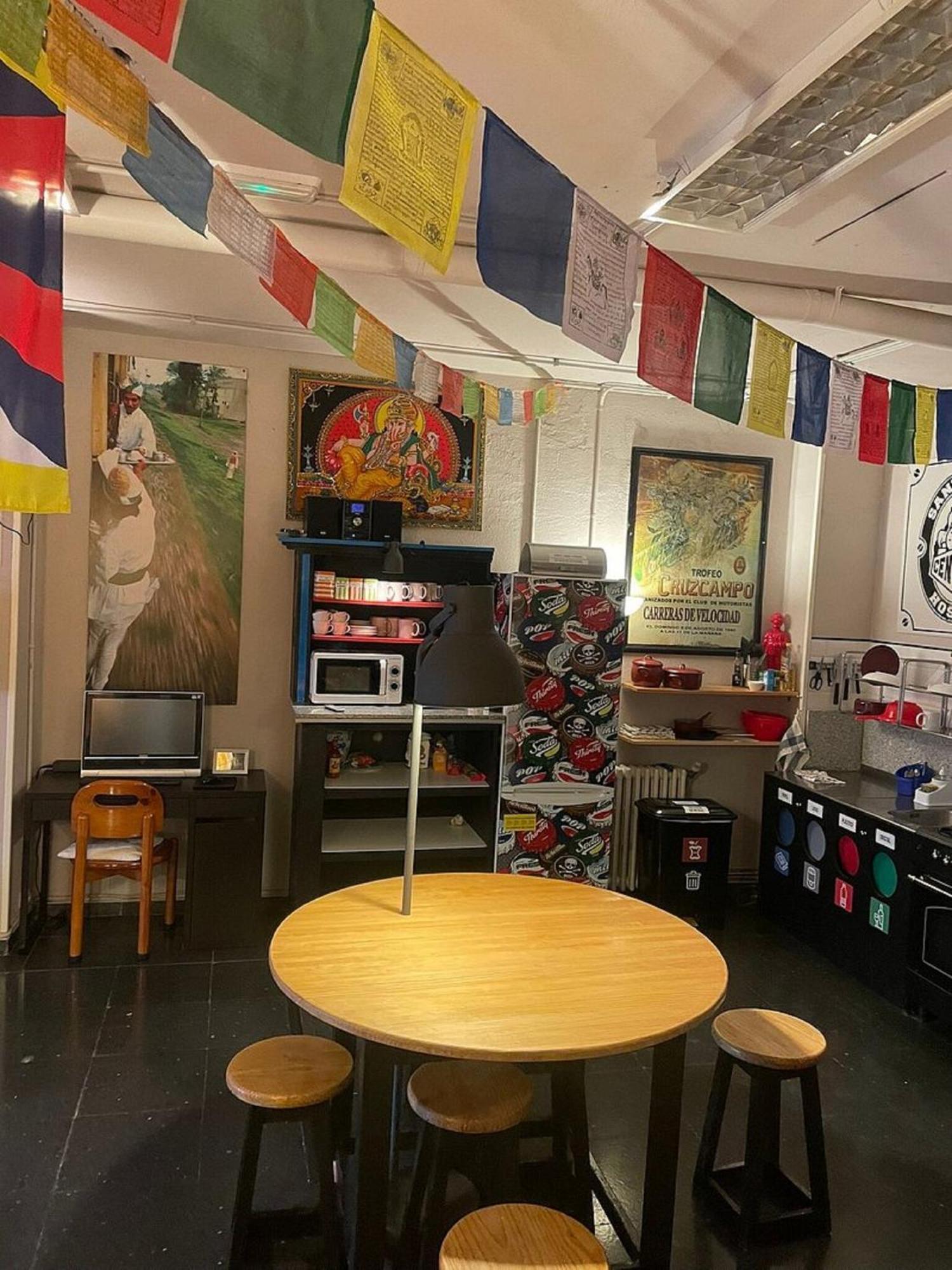 Hostal Santander Central Hostel *